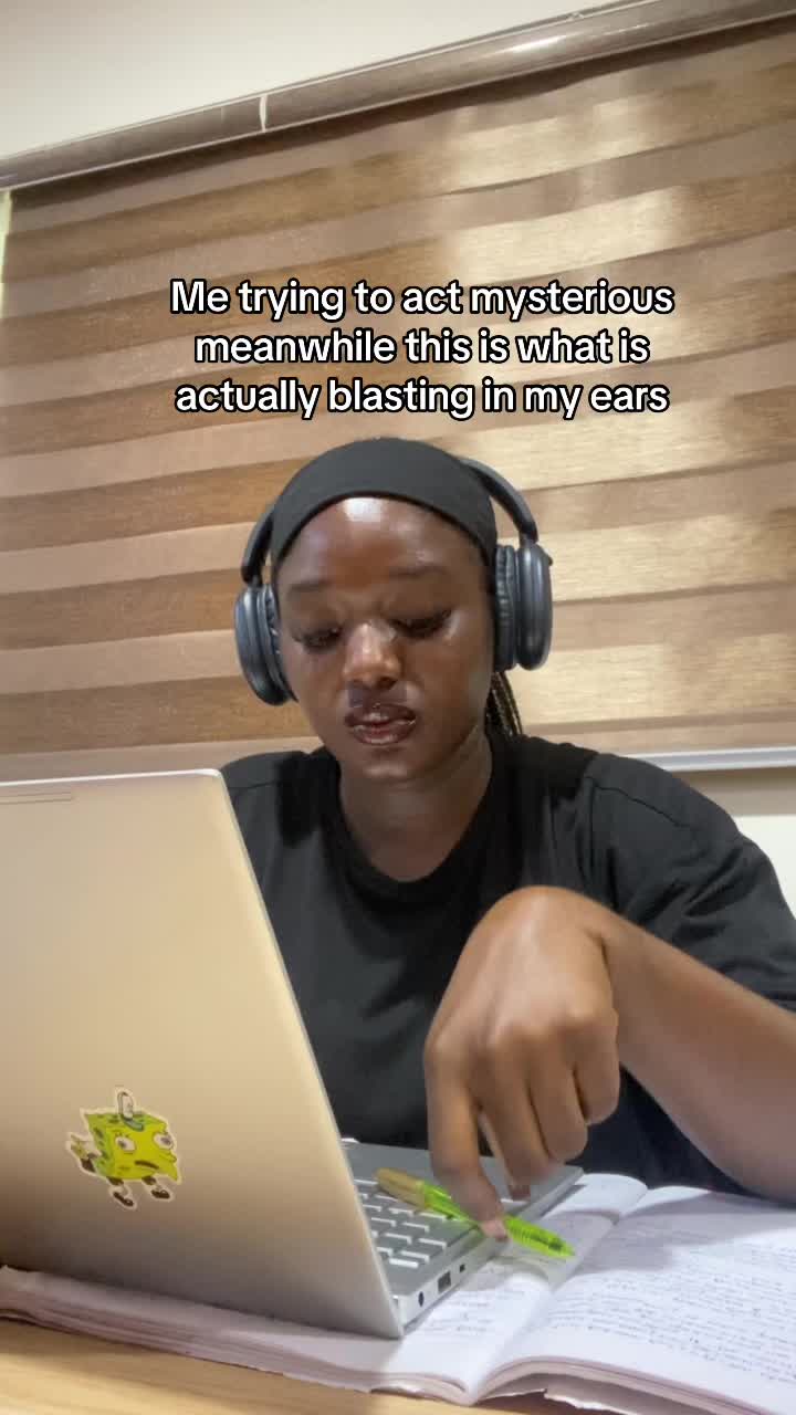 @𝓵𝓲𝓿💗