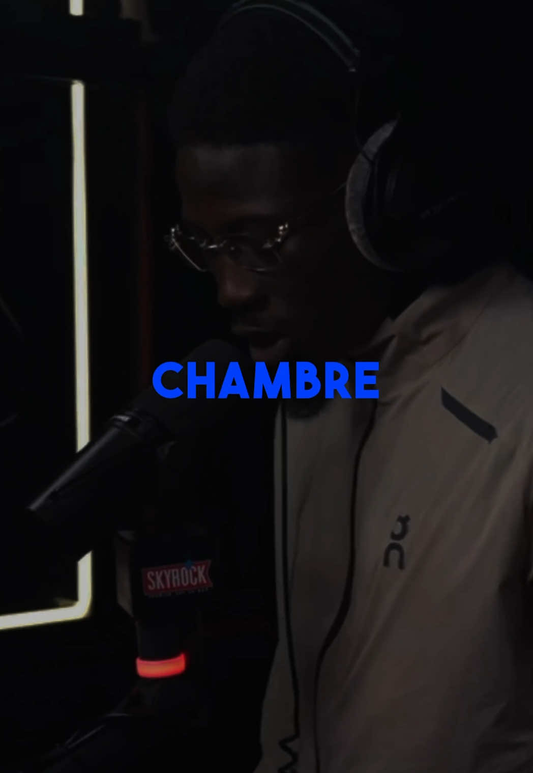 @️