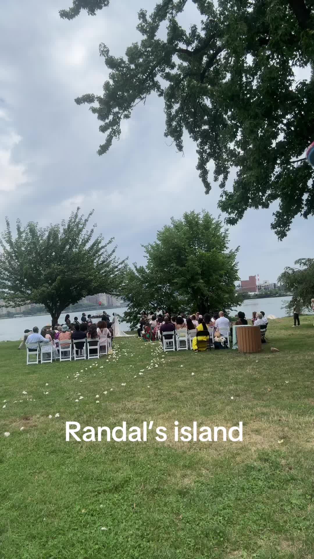 @Boricuahasthoughts💭