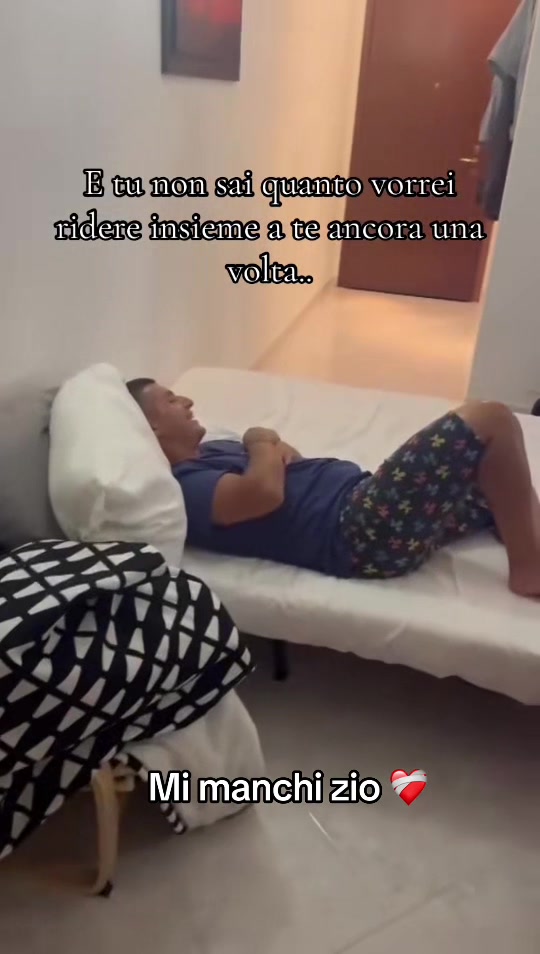 @Silvia🖤