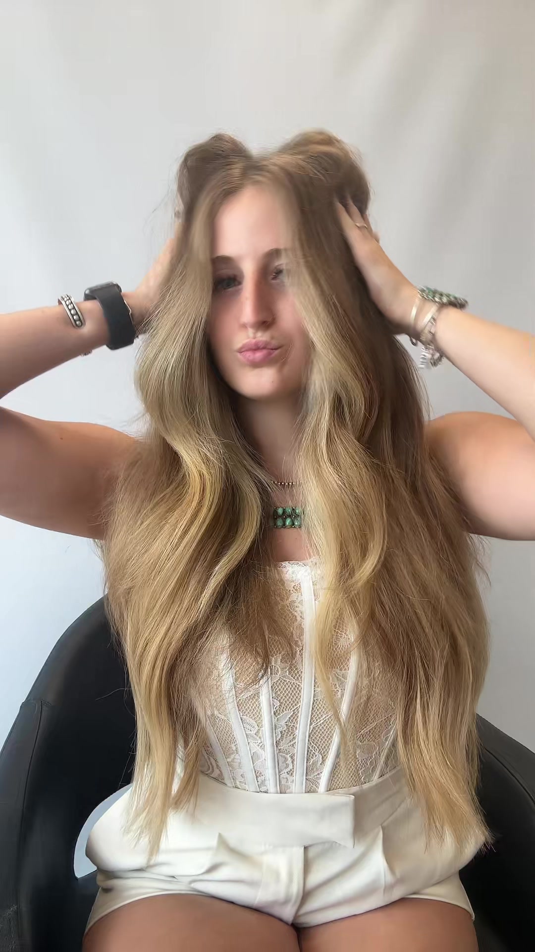 @stylist.carly_marie