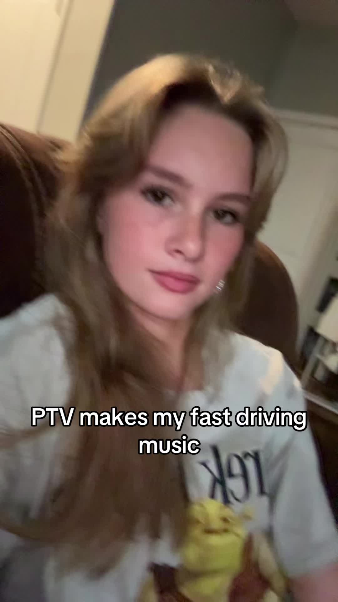 @chloeee