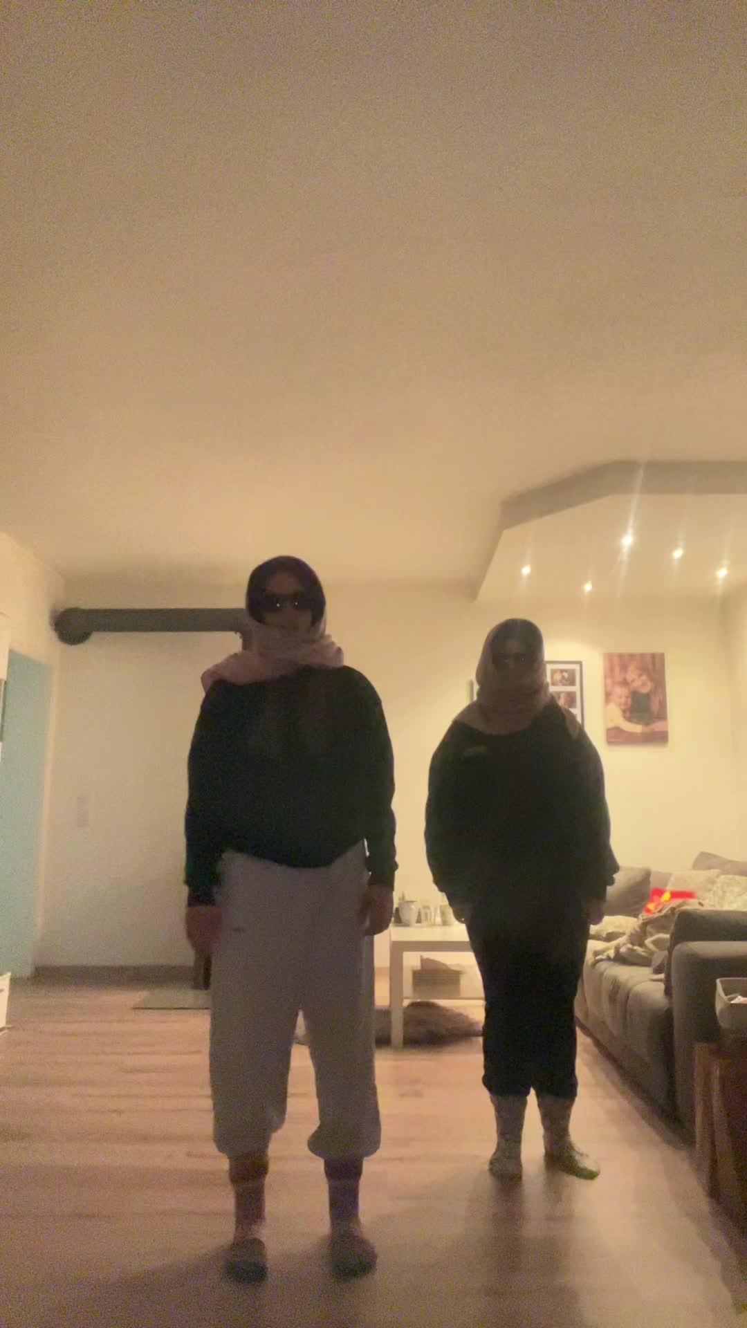 @2besties_1pflegefall