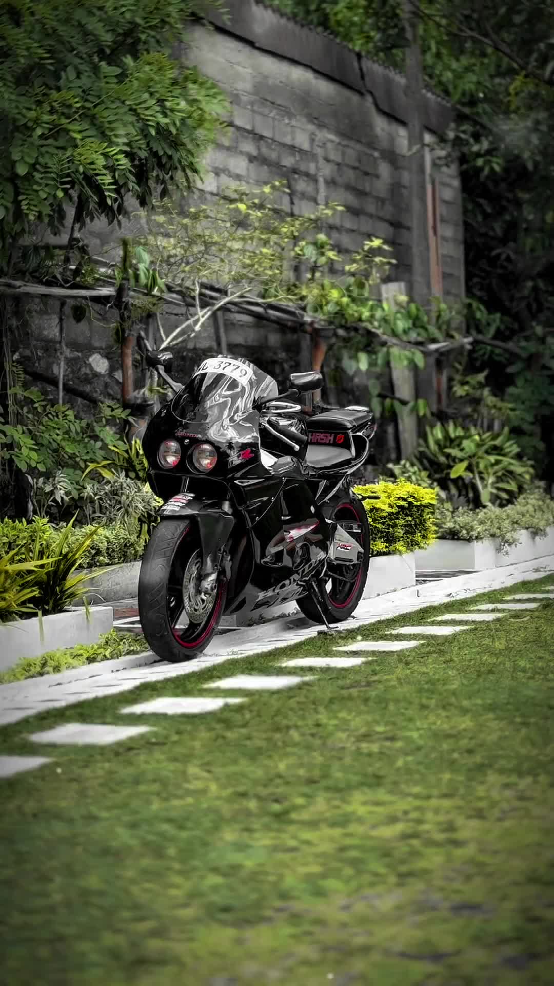 @Dewzz.🇱🇰🖤