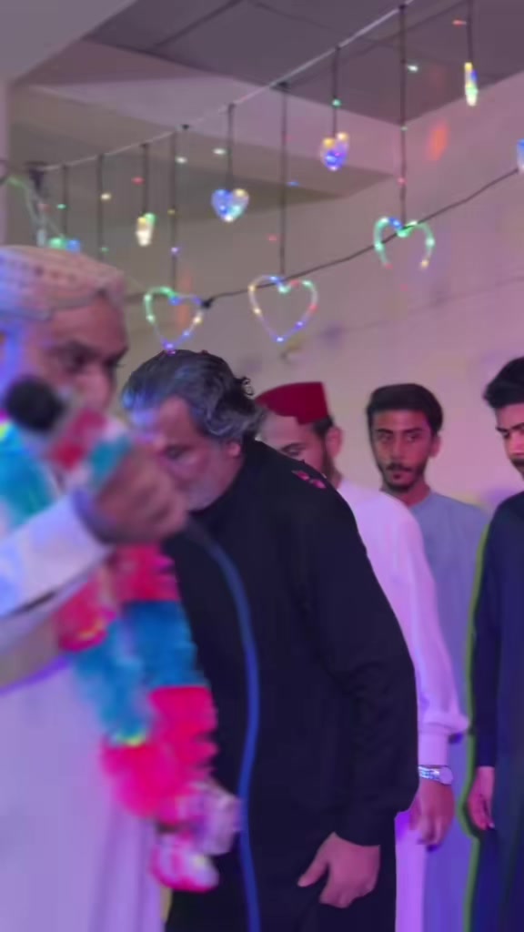 @Najaf Ali Memon 👑