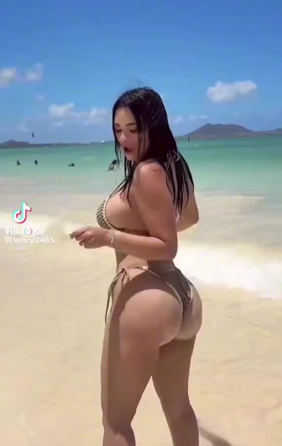 @Suzan . سوزان اللبنانيه