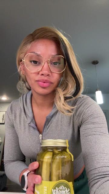 @Yana Marie✨
