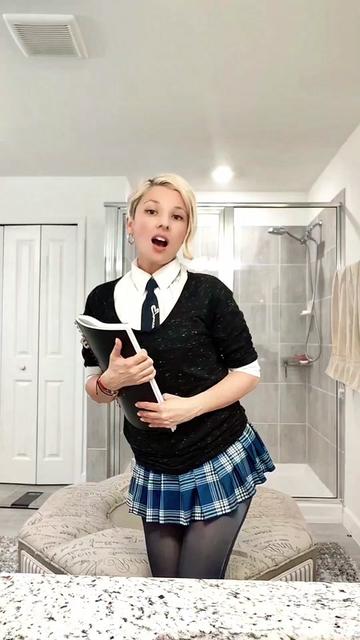 @Ela_pq