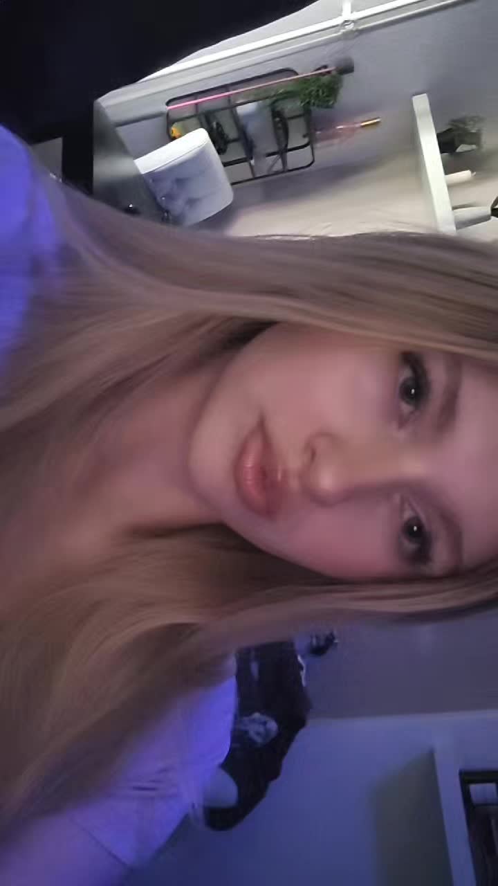 @Viktoria