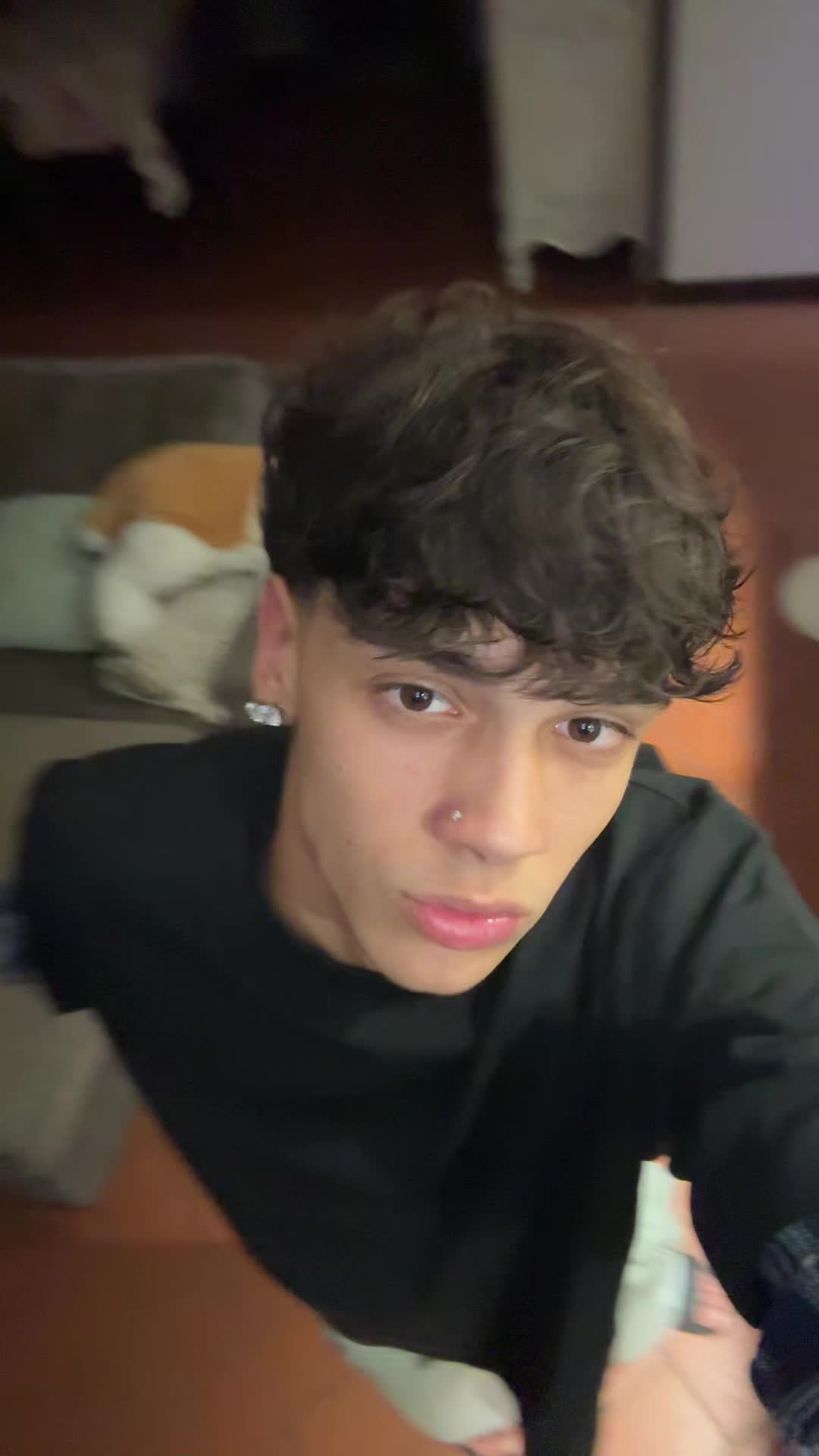 @ddagiox_🦅