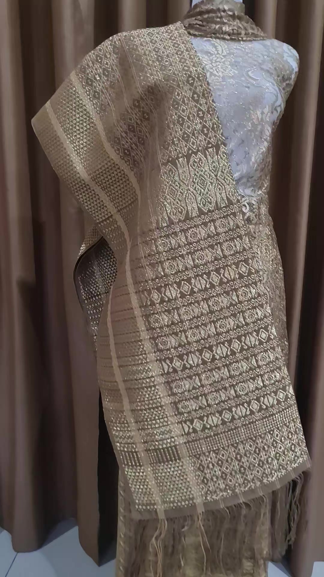 @Yuana Gallery Songket