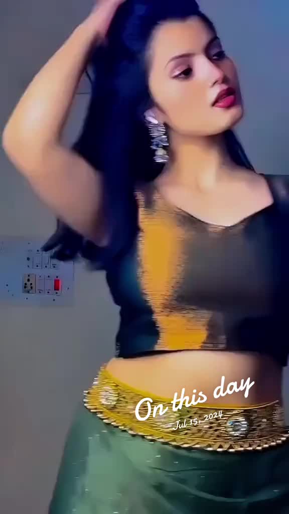 @AkshitaDwivedi
