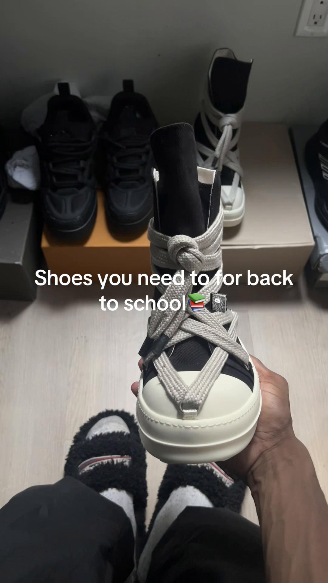 @️
