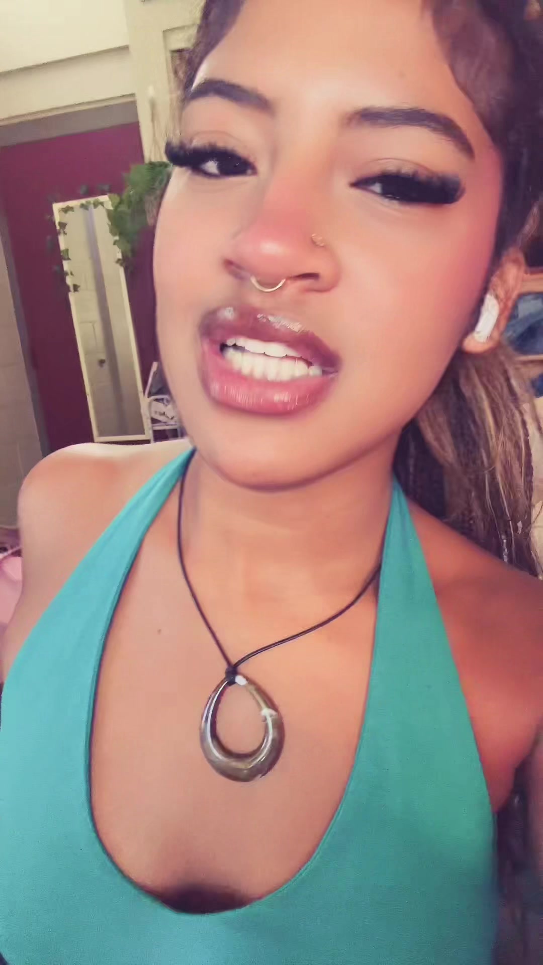 @neyabeya
