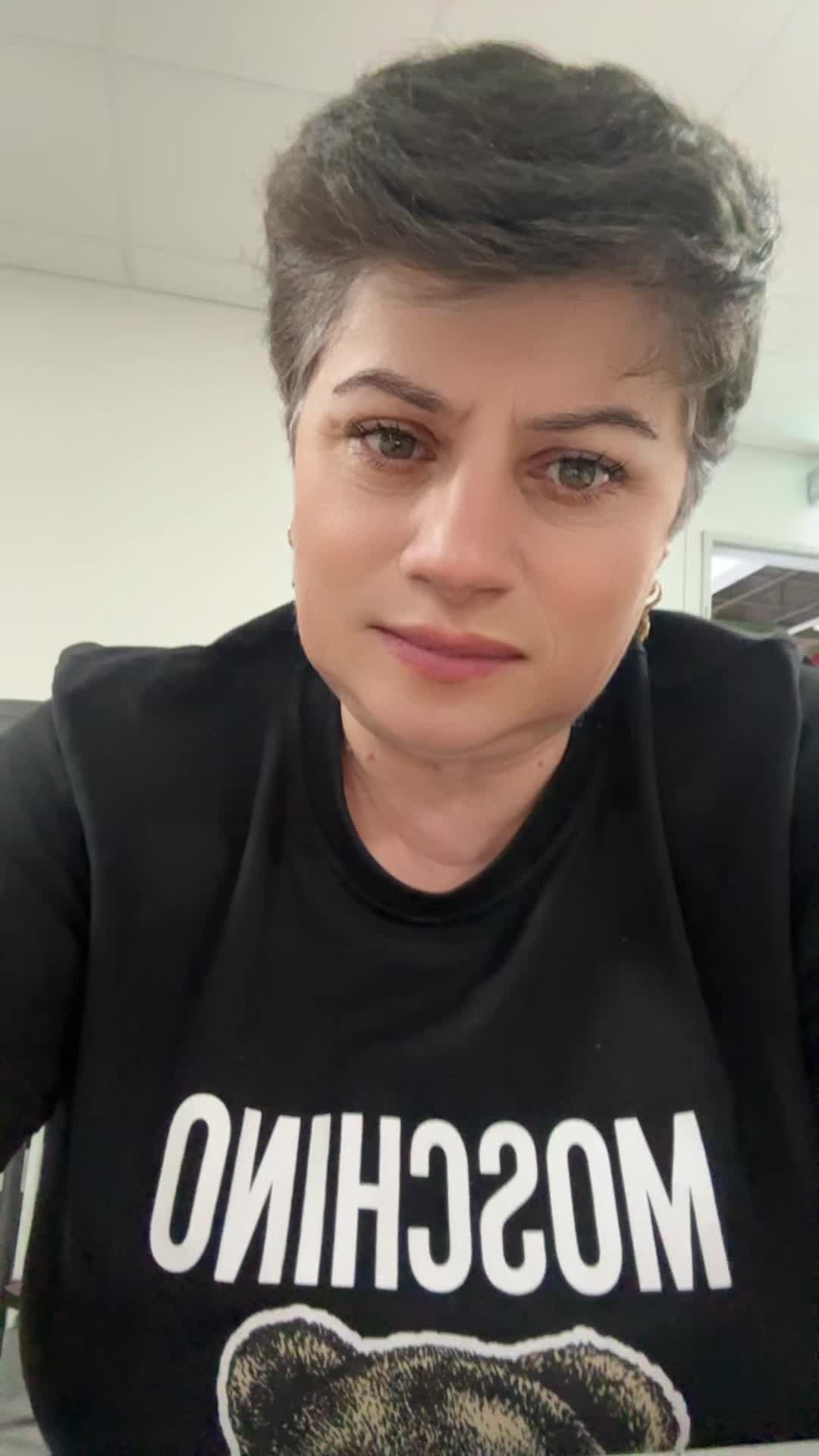 @Elisabeta