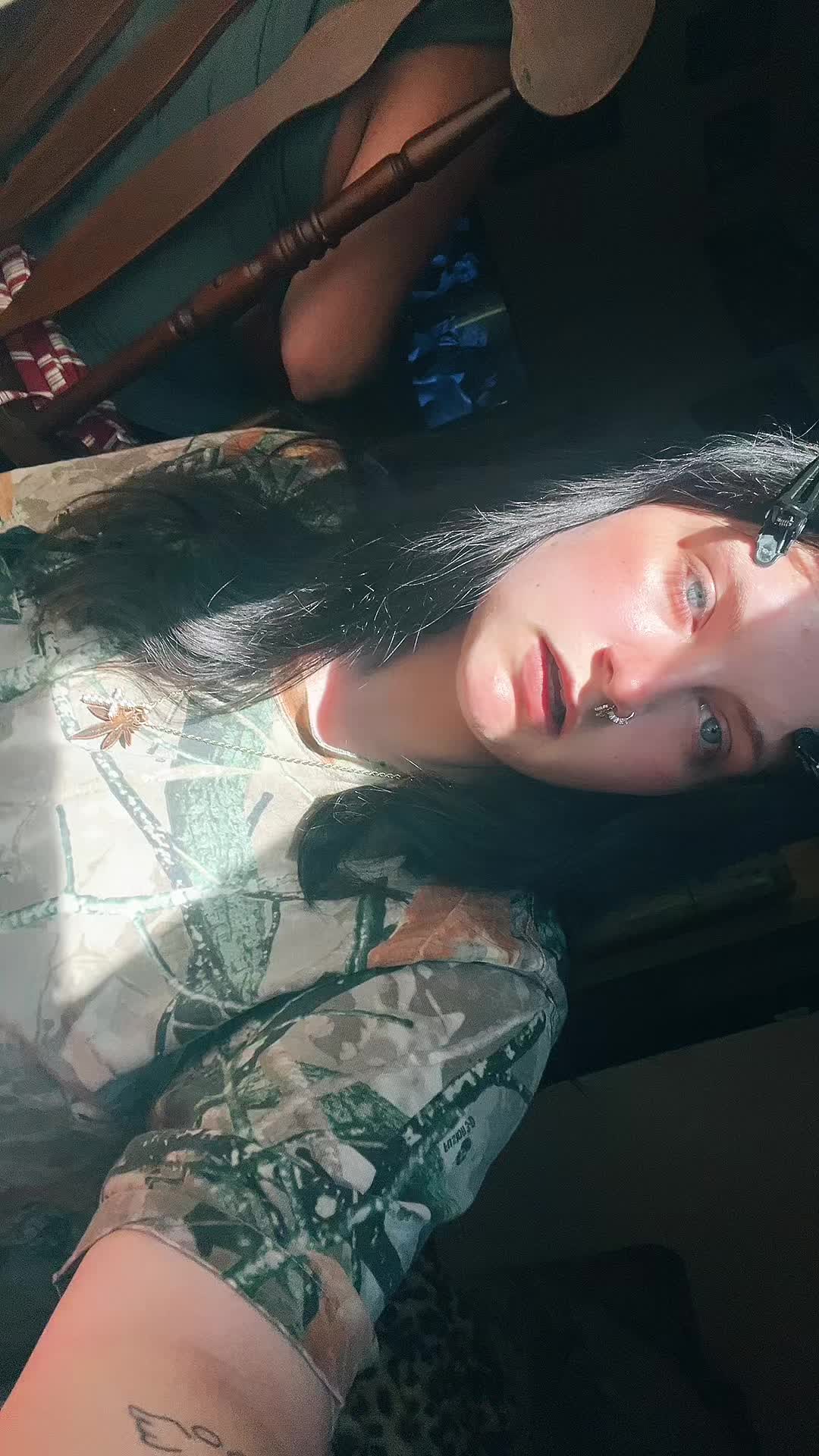 @𝓑𝓲𝓰 𝓑𝓻𝓪𝔂 💋