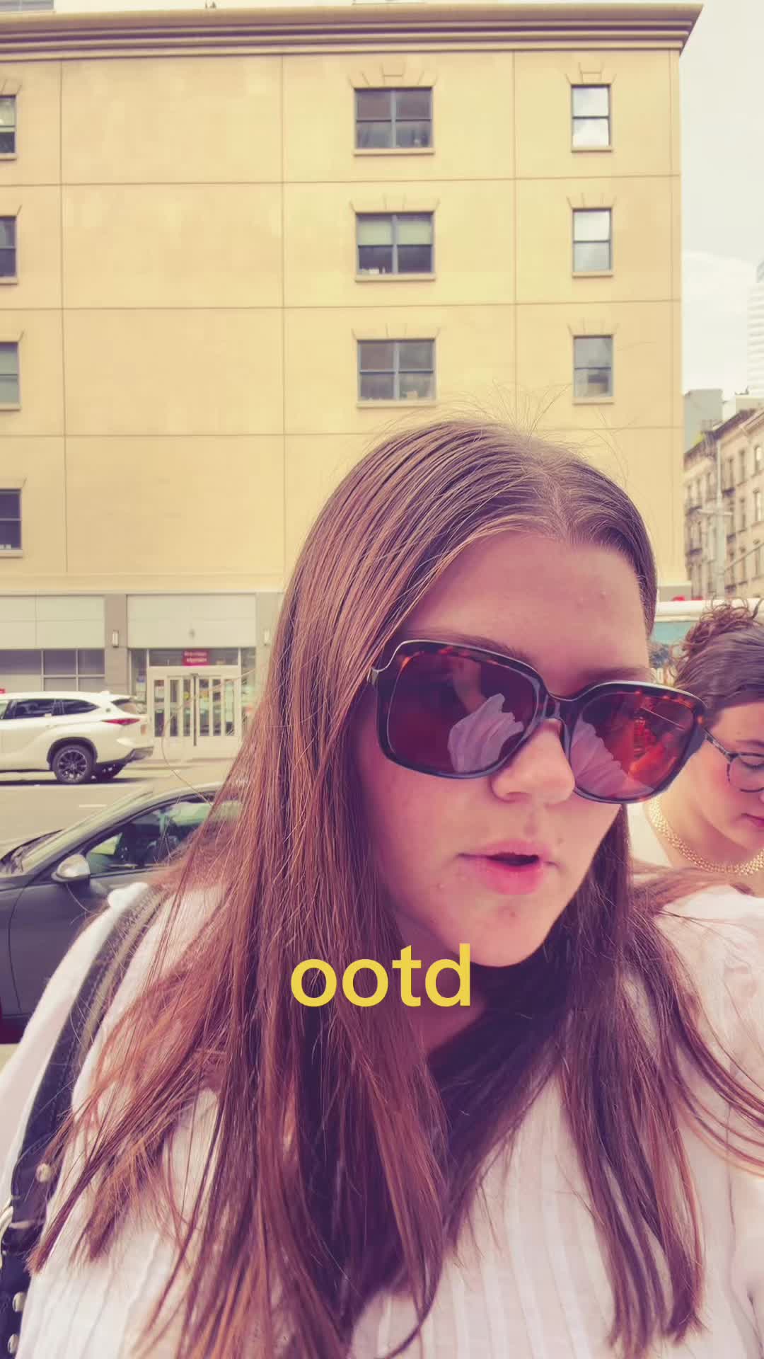 @lauren