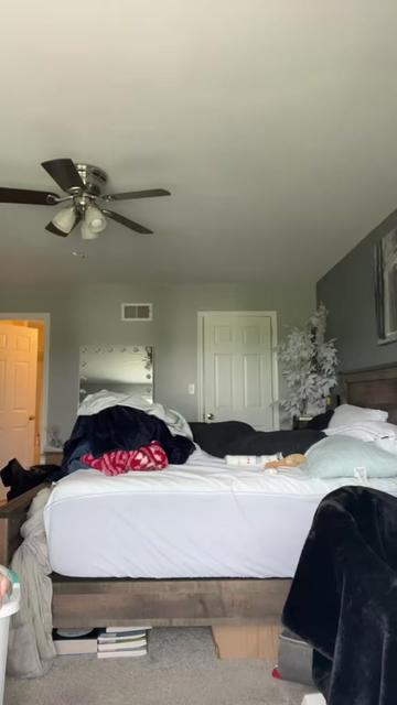 @itsashleeyxoxo