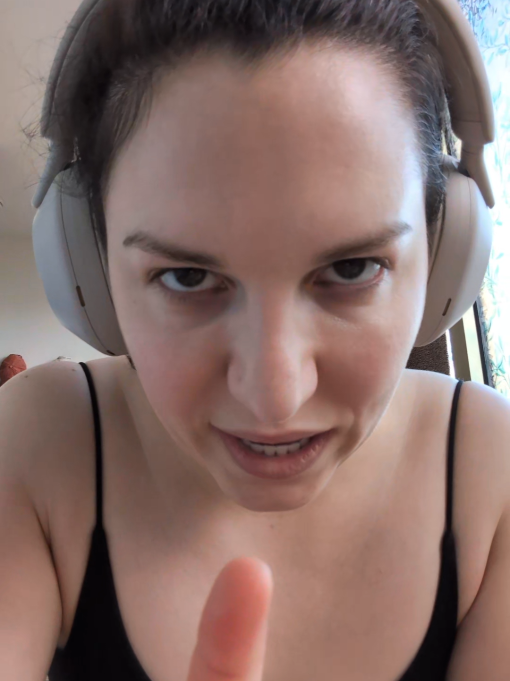 @T