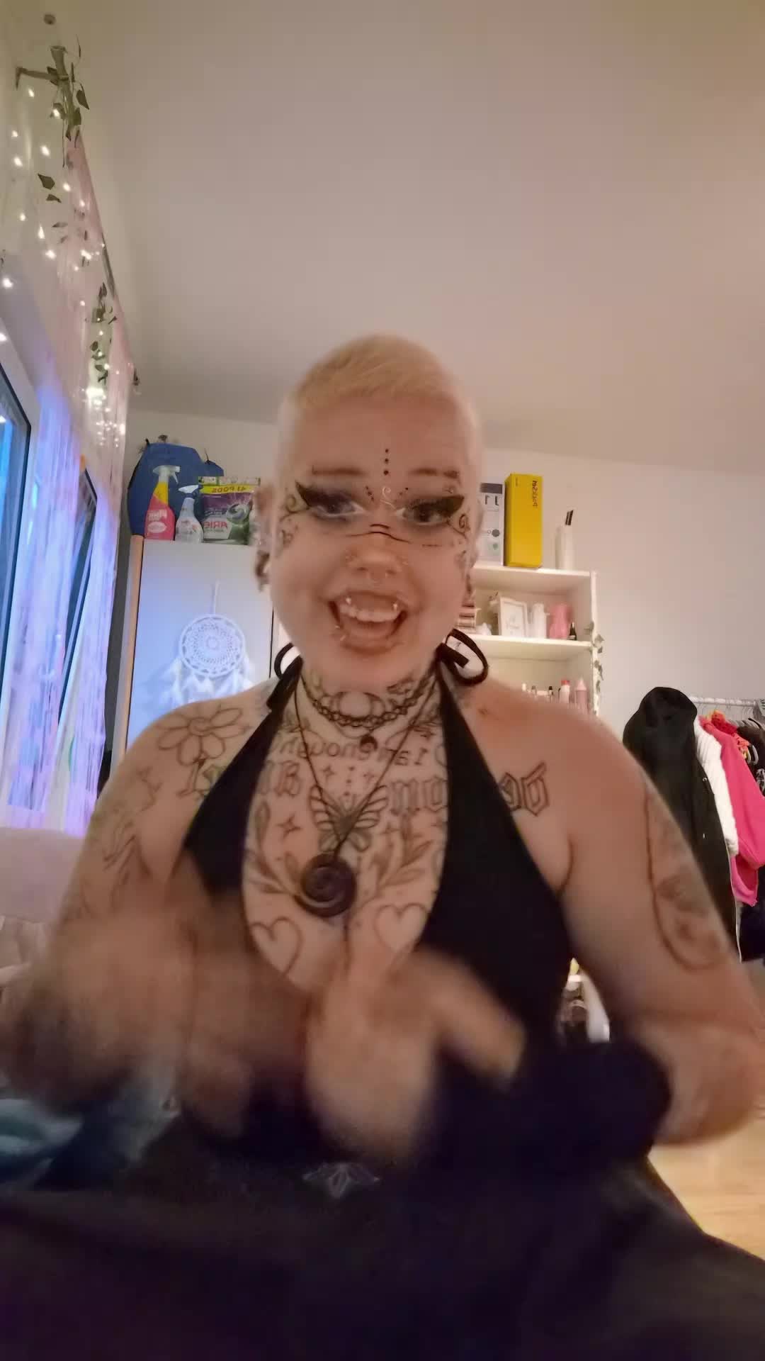 @🪬🌞🧿Laura Katharina🧿🌞🪬