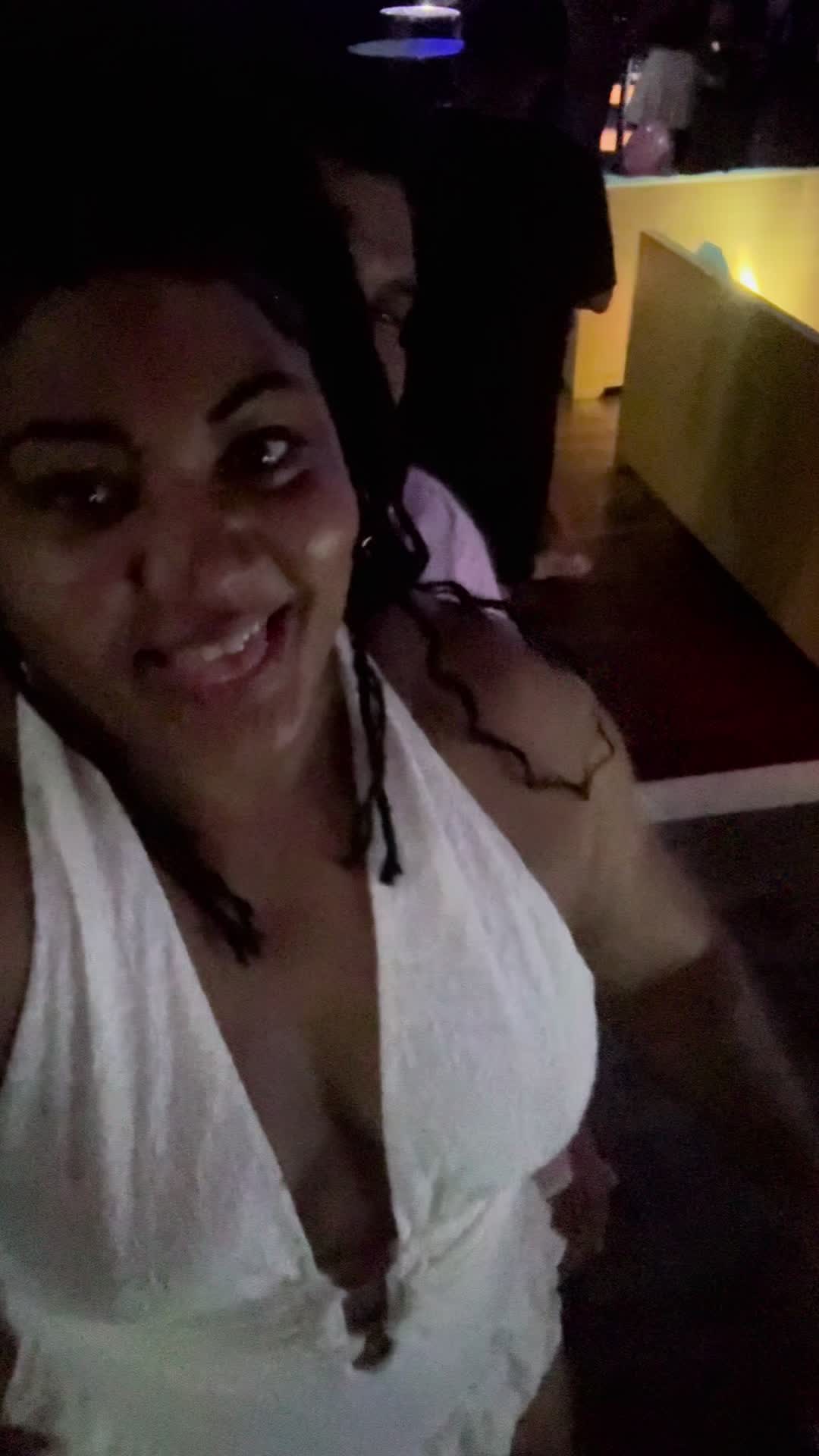 @Fior Vásquez