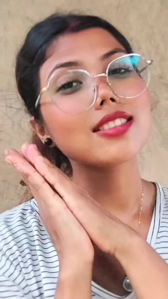 @सपना राउत ।,,,,,,