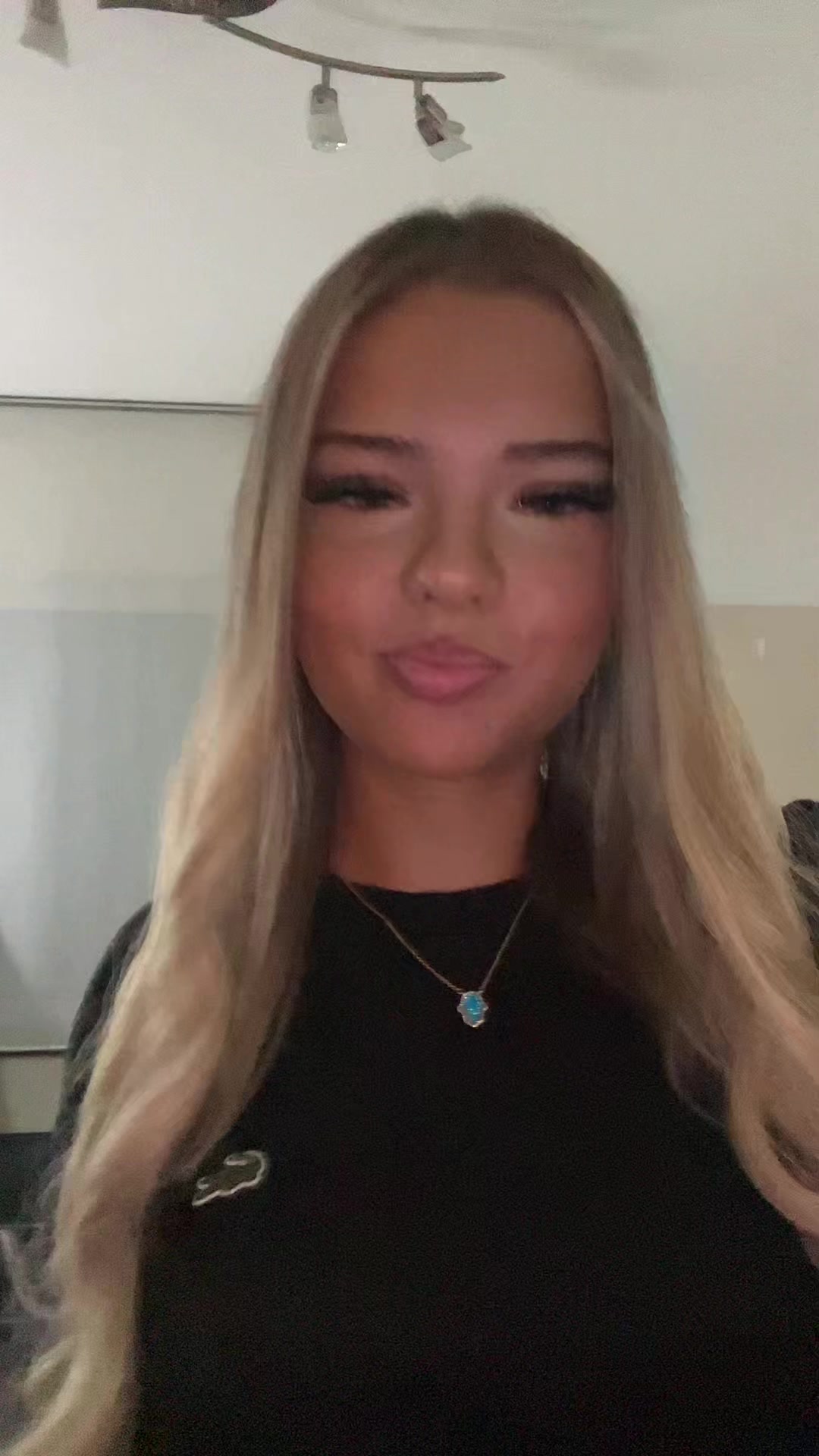 @emilyemnn