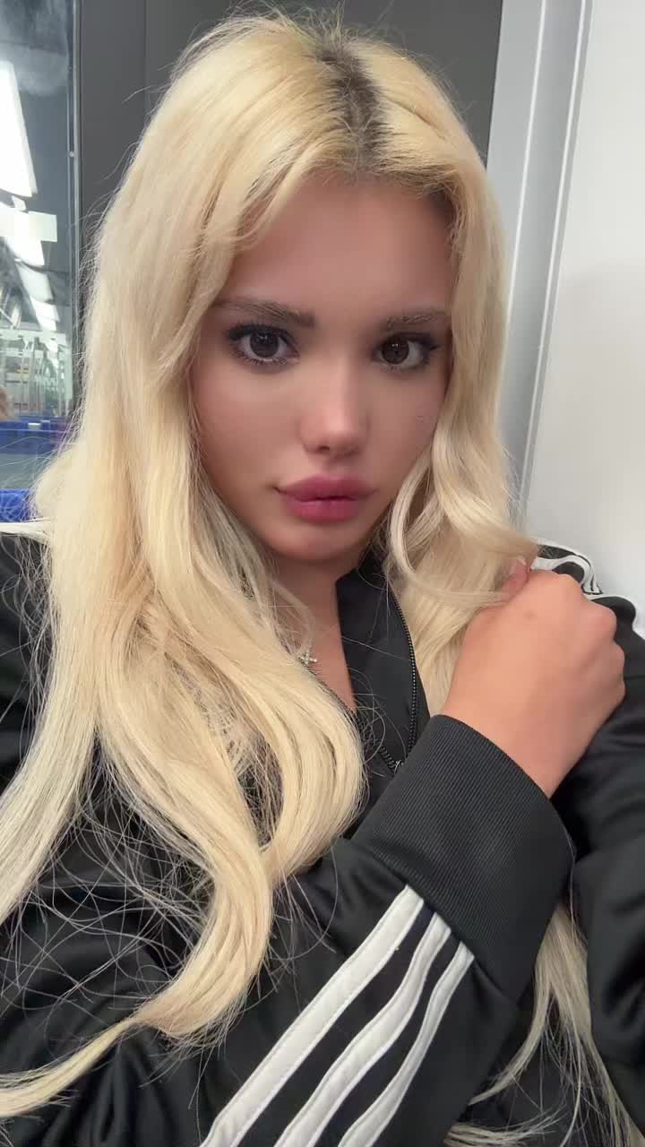 @krankebarbie
