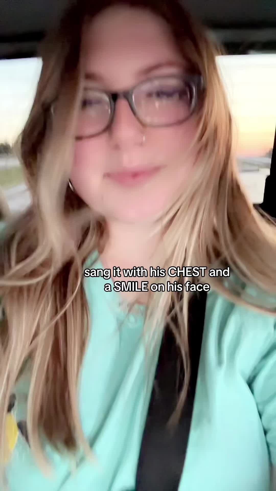 @mo