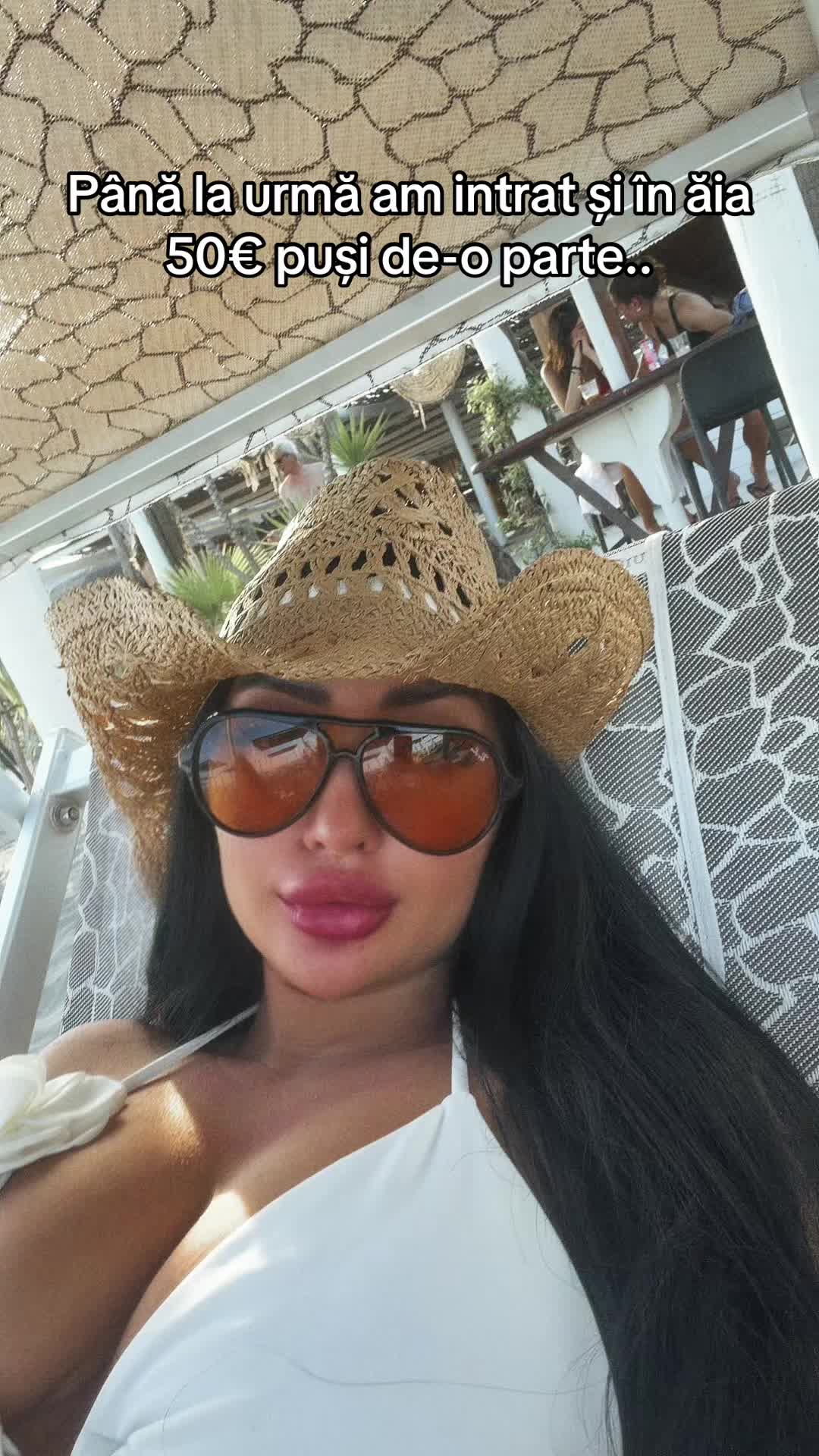 @Oana✨