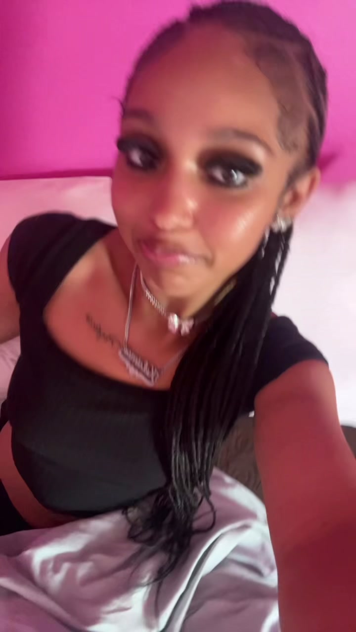 @littlemscuteass