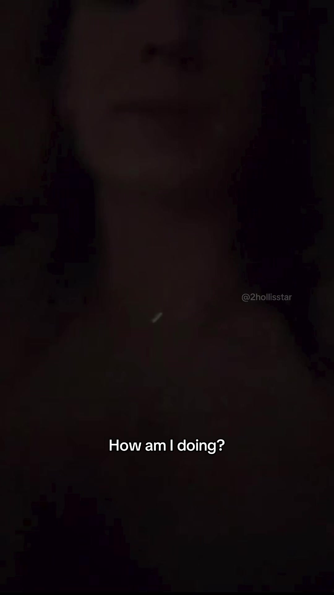 @2hollisstar