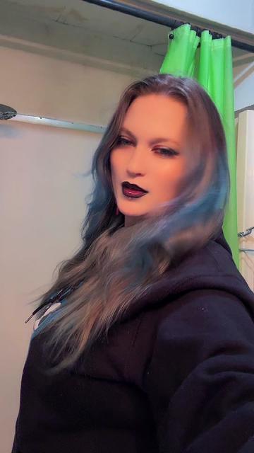 @𝕯𝖆𝖎𝖘𝖞&rsquo;𝖟 𝕯𝖚𝖓𝖌𝖊𝖔𝖓🐉