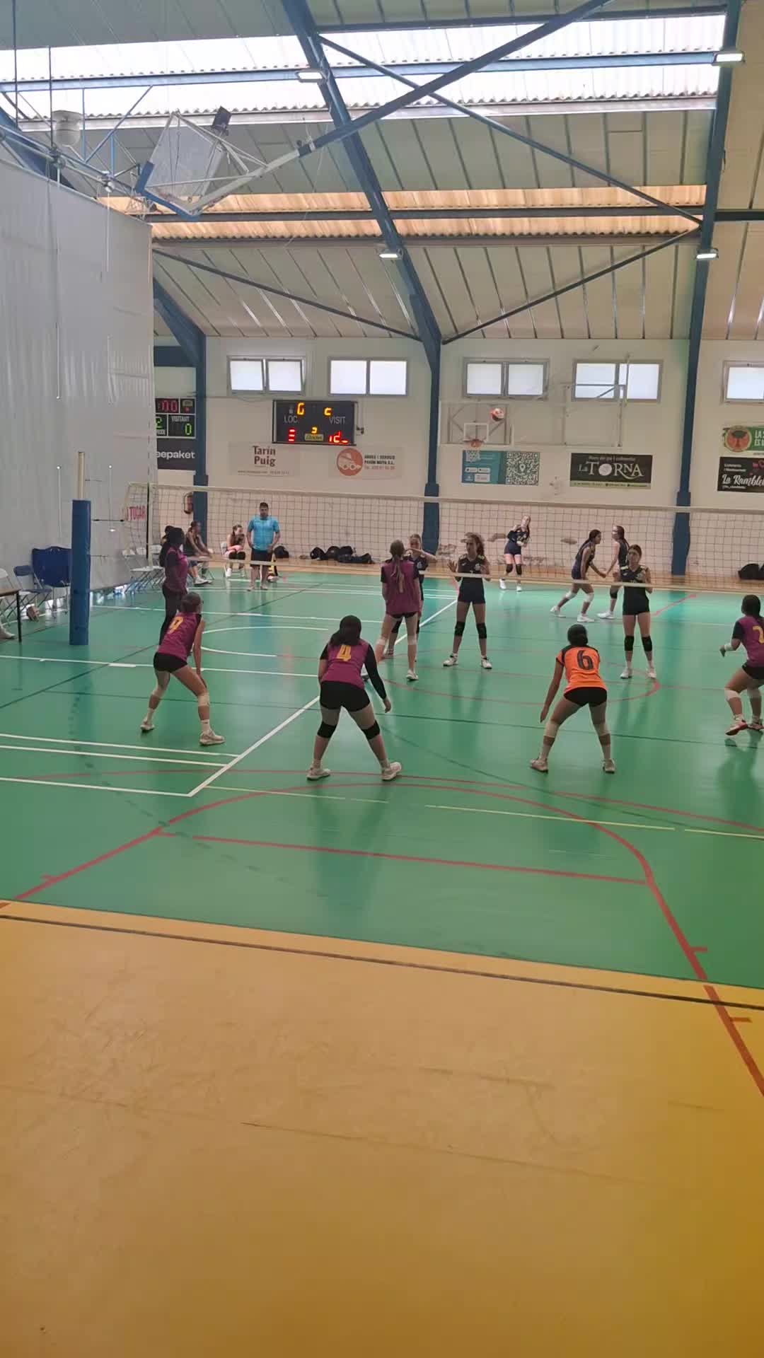 @🏐💙❤️