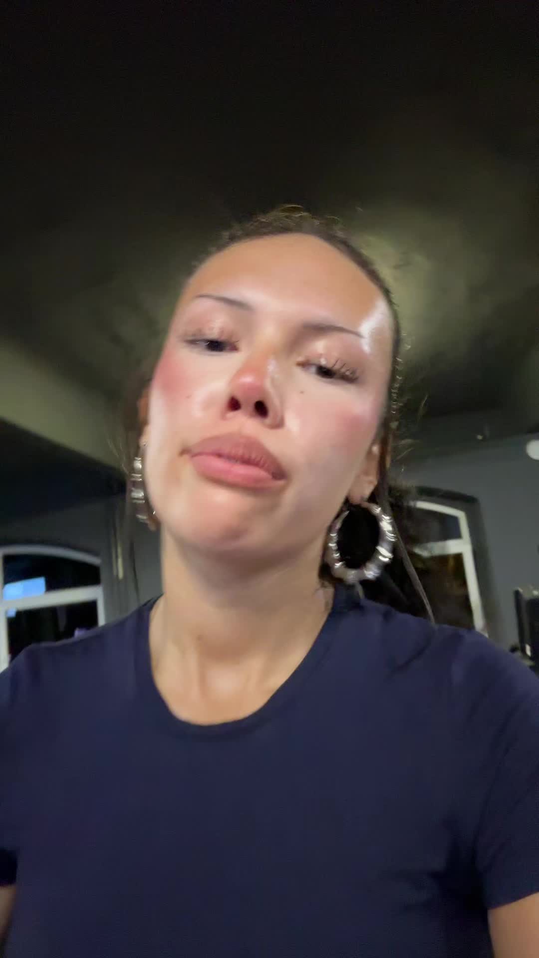 @lowkeyylou