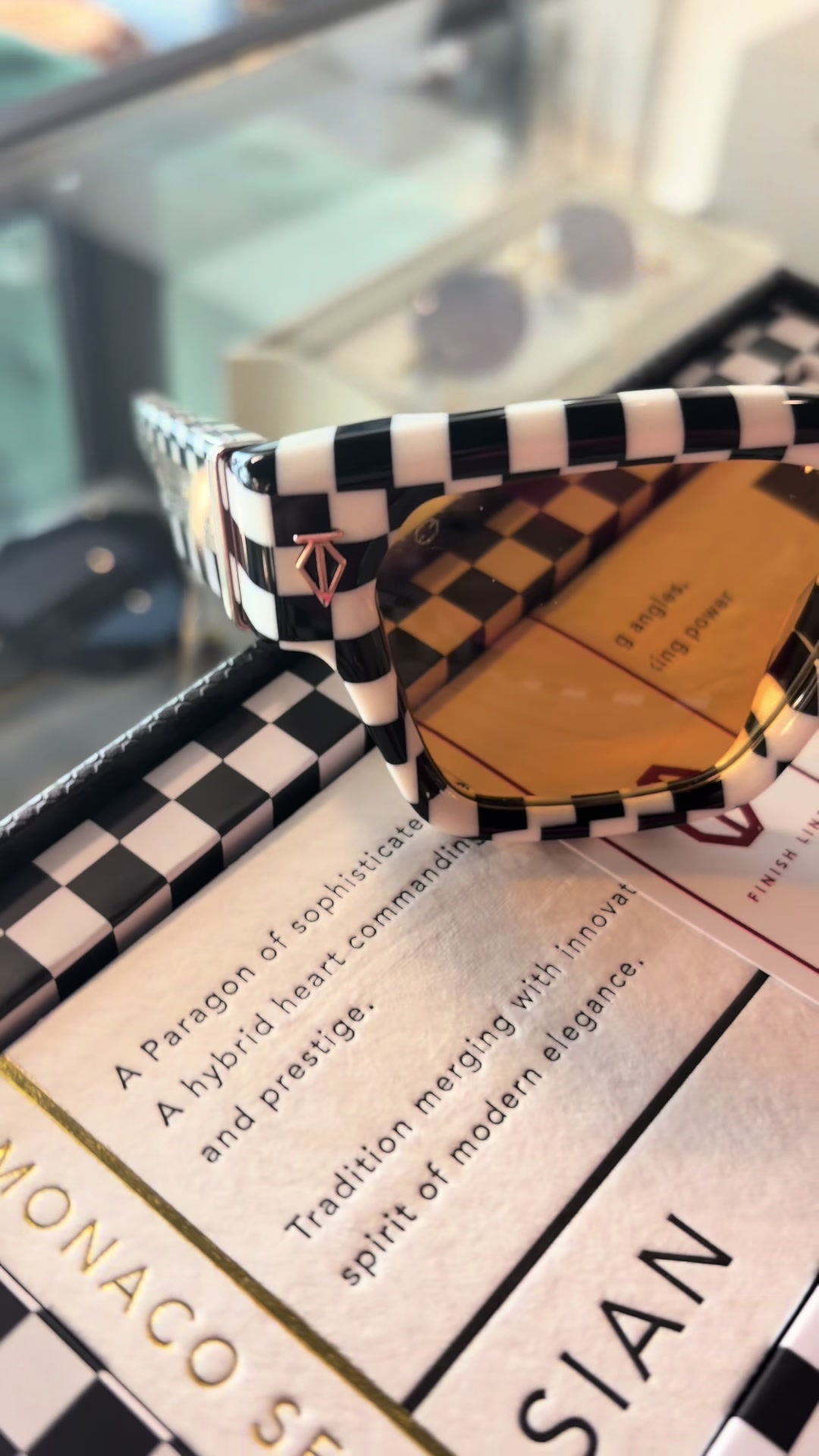 @Brils Unique Eyewear