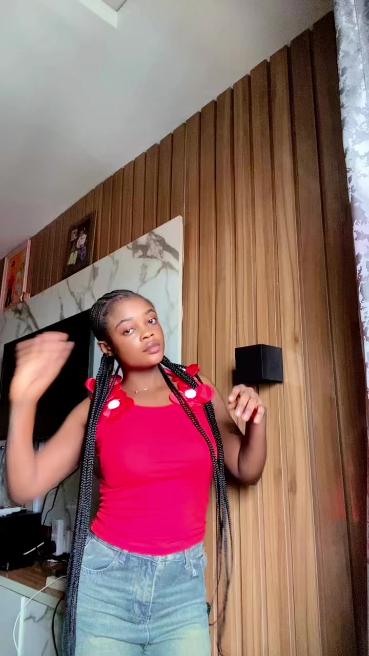 @Ashake🫢❤️