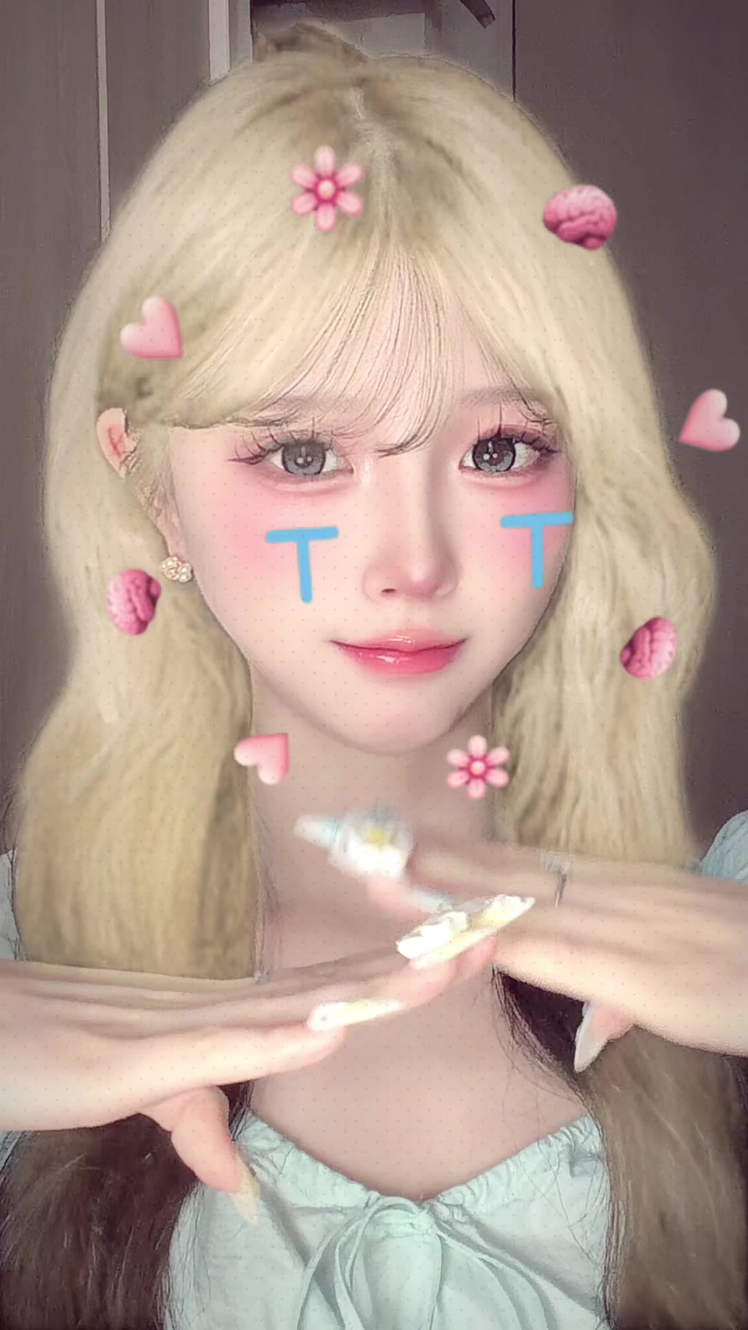 @るい