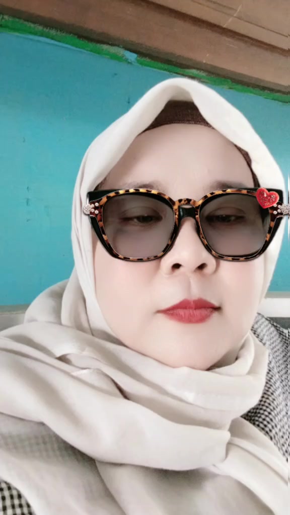 @Aunty Gemoyy