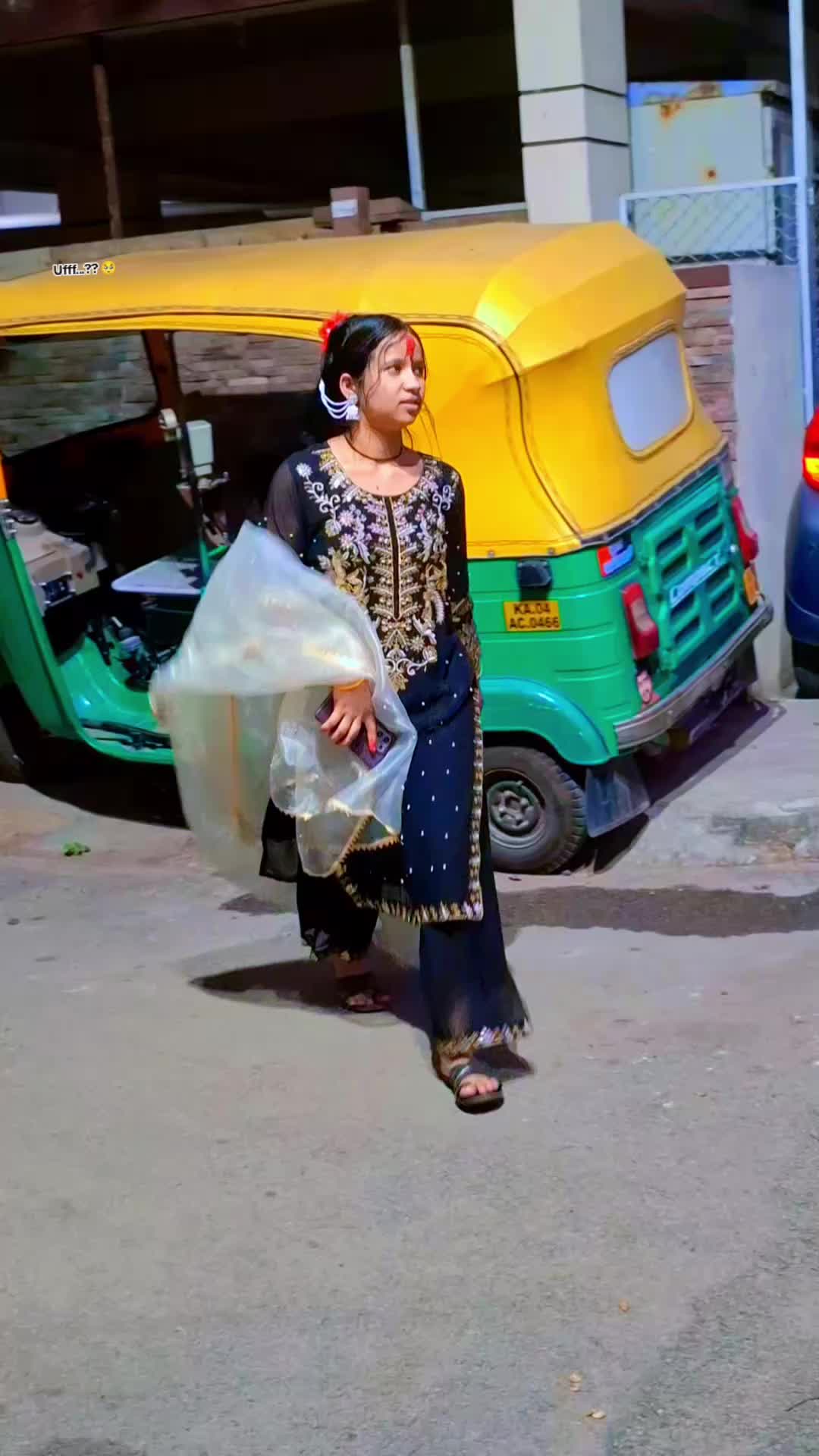 @अभागी परदेशी छोरी 🇮🇳🇳🇵😭