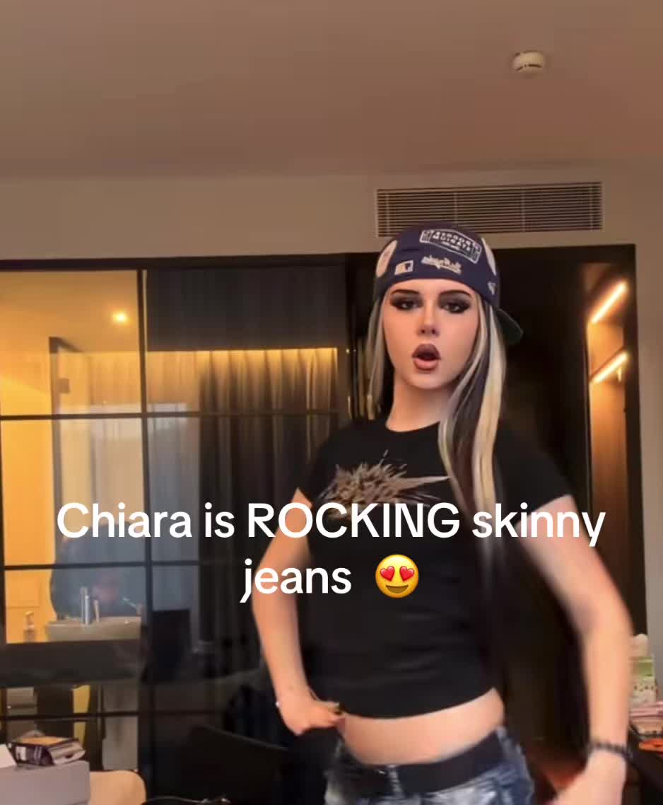 @𝓔𝓜𝓜𝓐 🪷