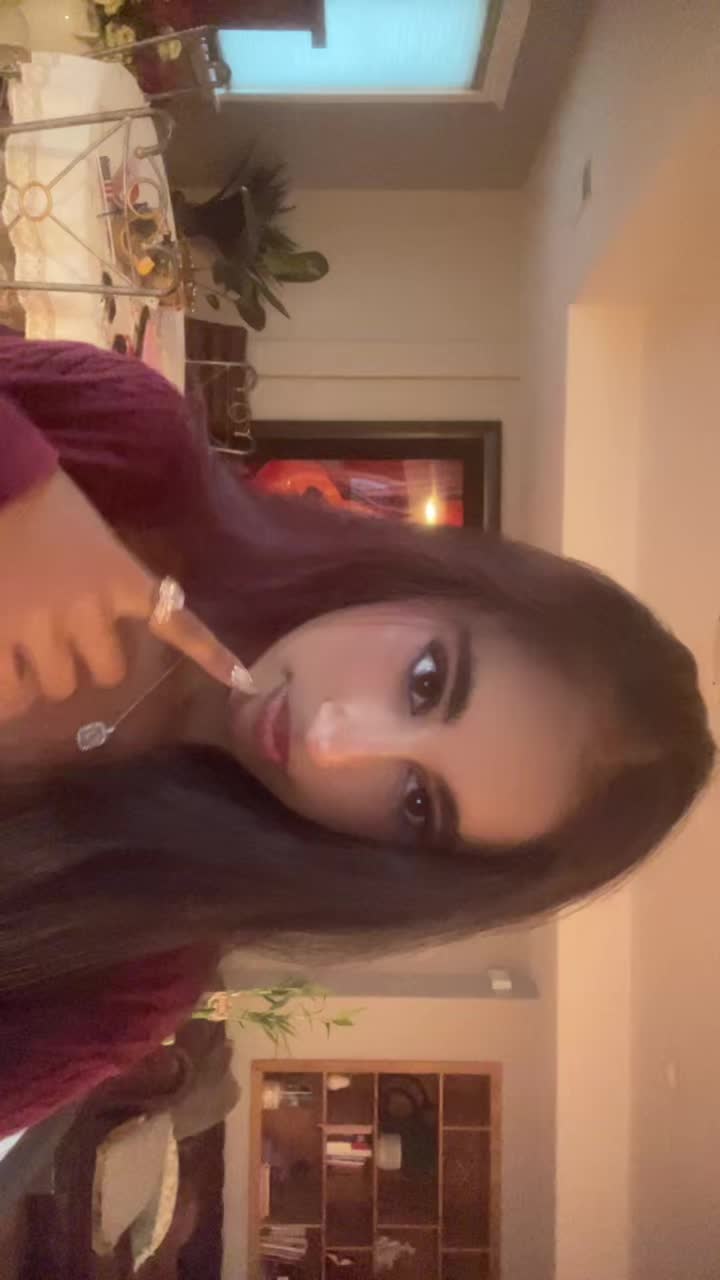@jannat_posts_a_lot