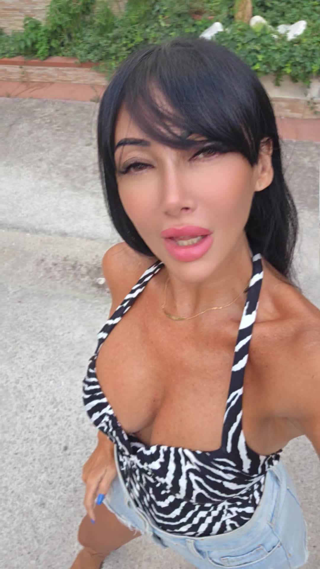 @ziacarmenlabruna