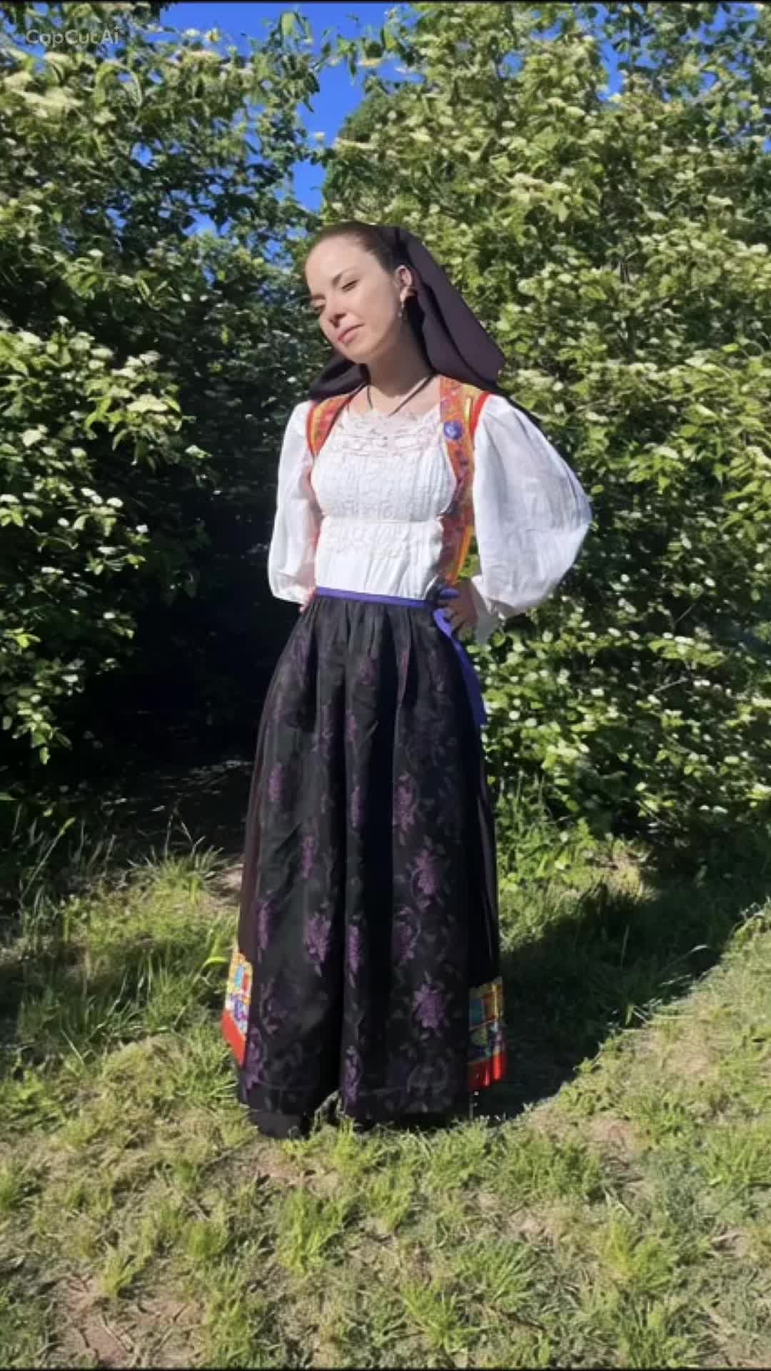 @Mari Ma Molto