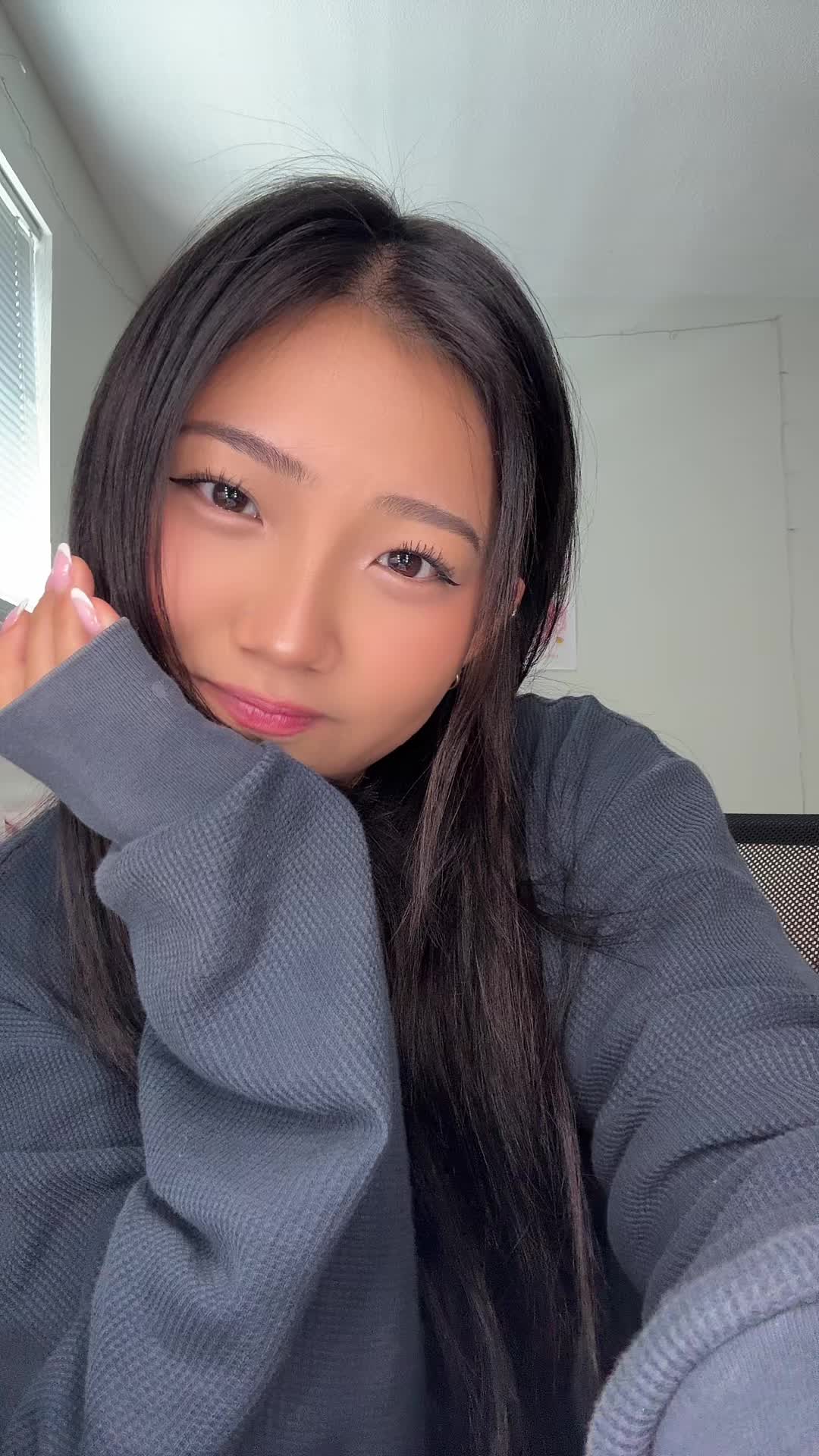 @hallo