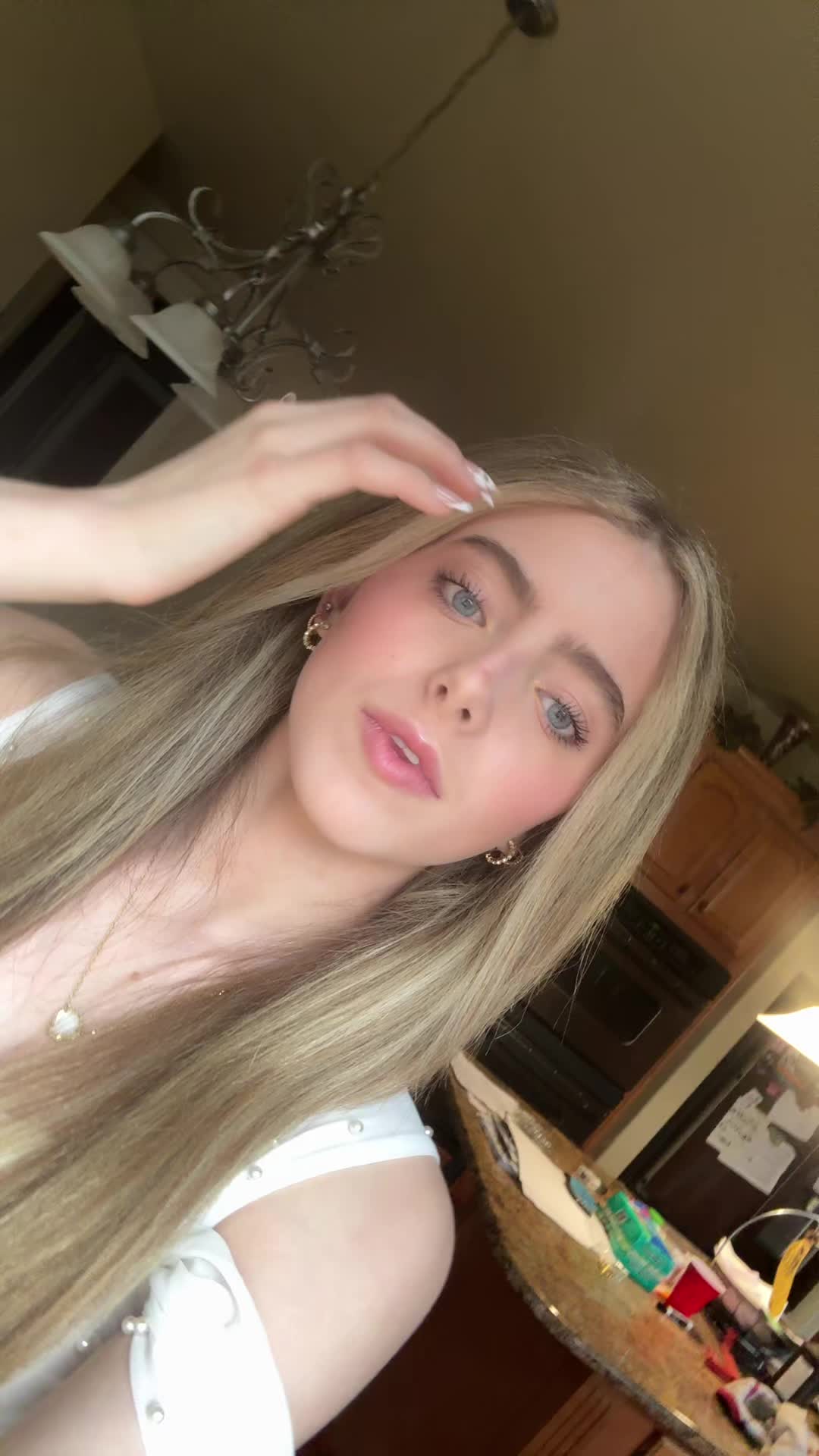 @addison๐๐