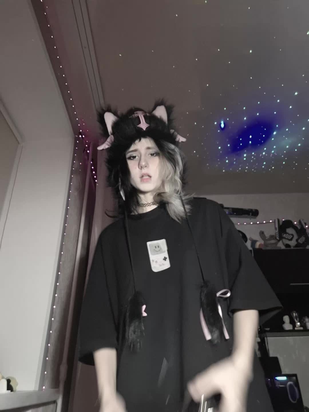 @•oO_VIKIBLYADI_Oo•