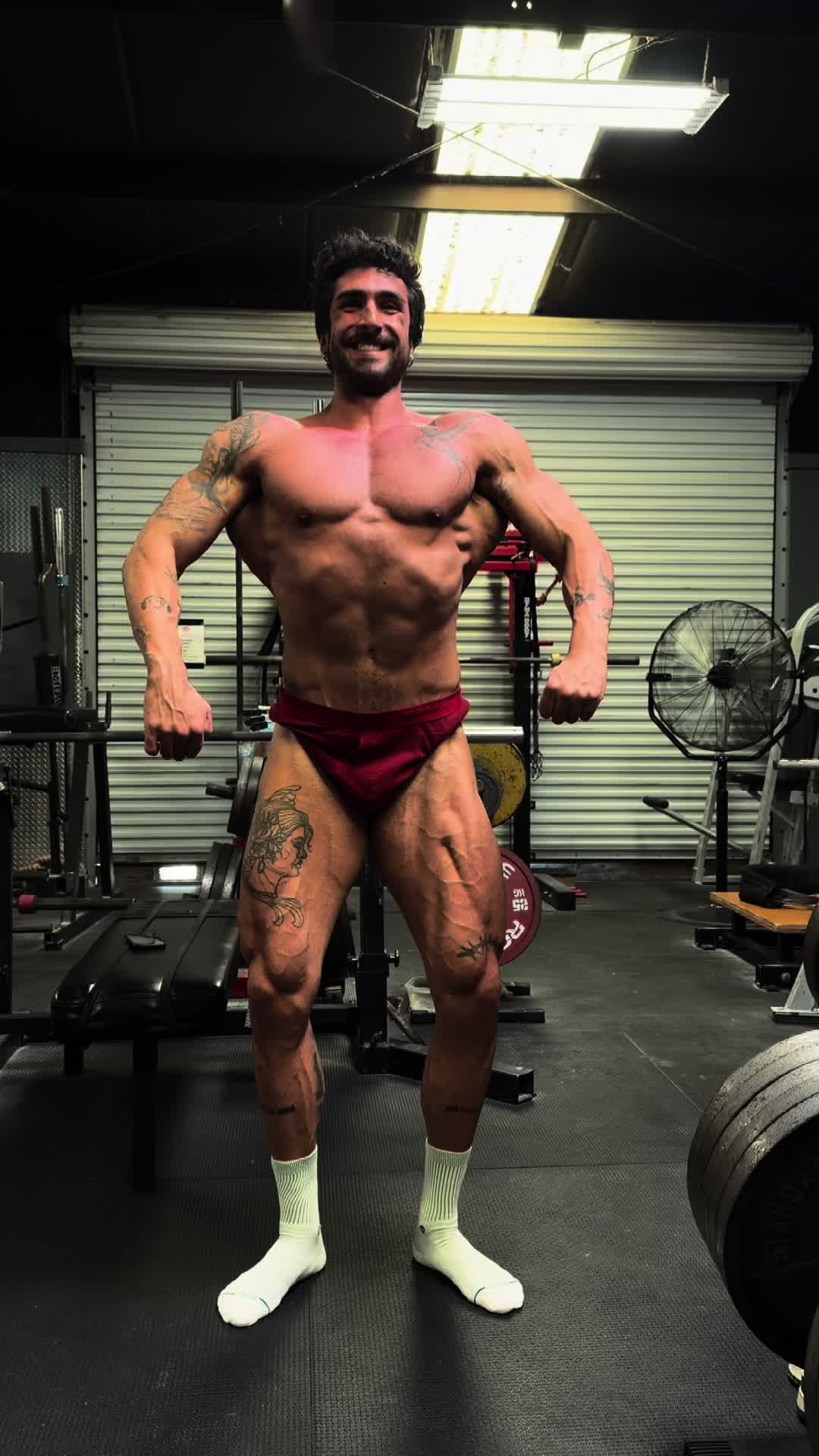 @goliathliftzz 6’6 bodybuilder