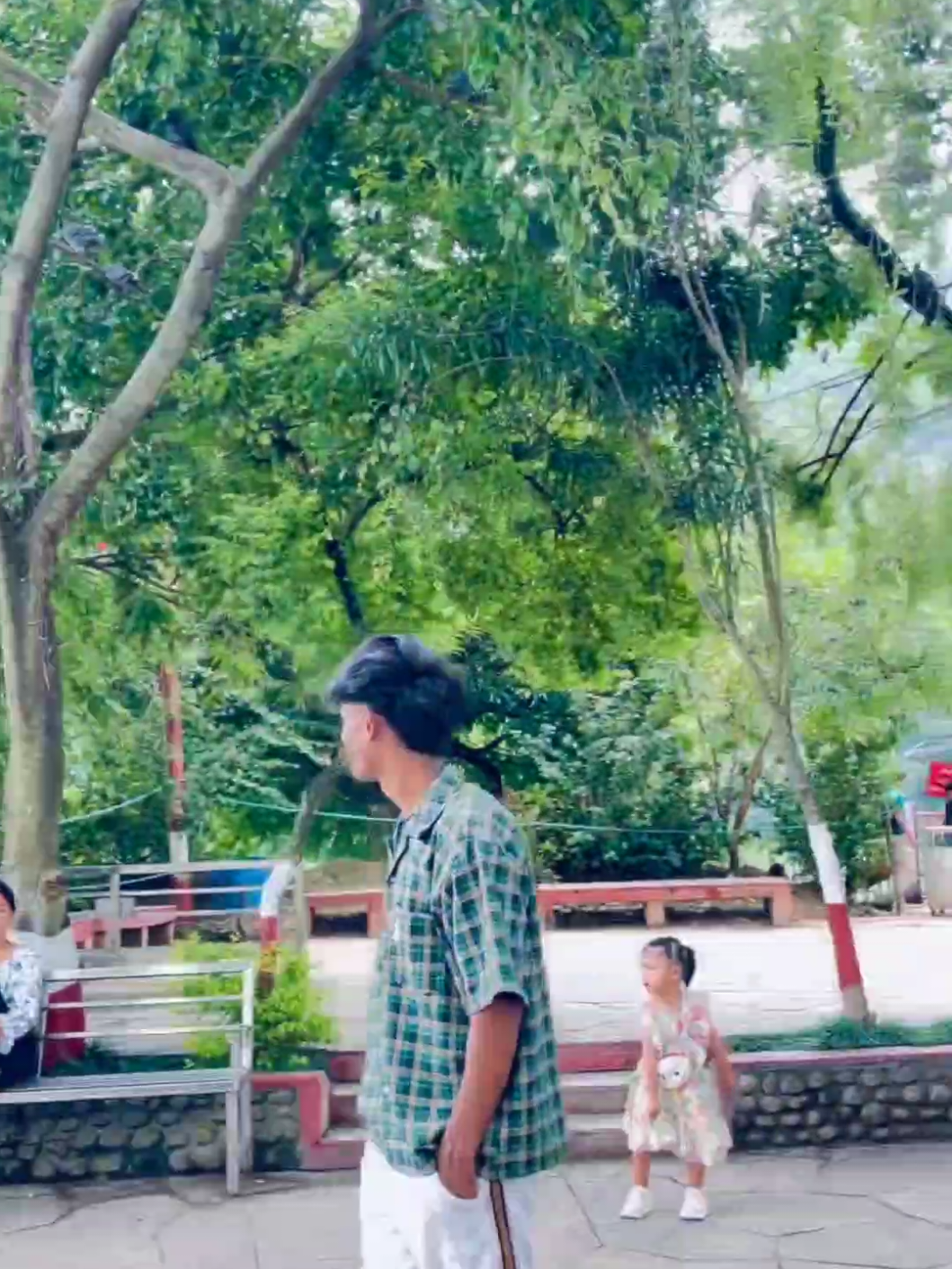 @𝐂ʜɪᴇғ 🚩