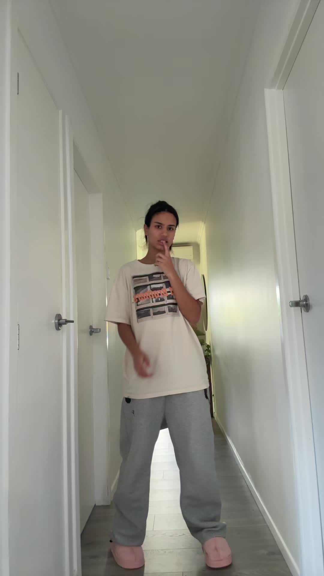 @lana🌟